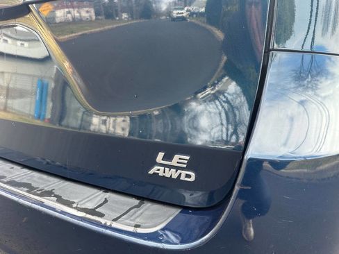 Used 2012 Toyota Sienna LE image 8