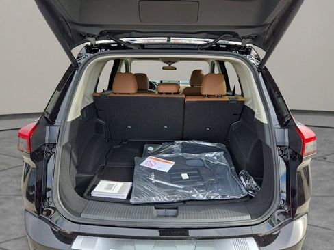 New 2026 Nissan Rogue Platinum w/ Platinum Premium Package image 31