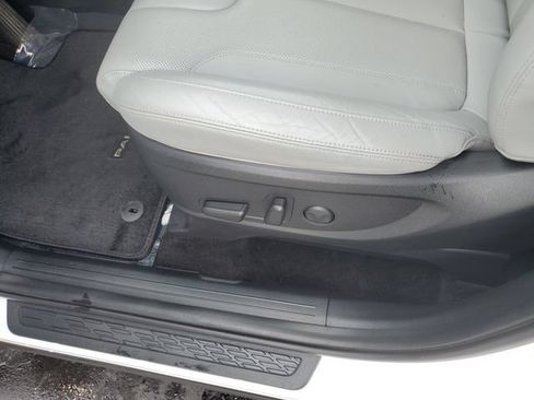 Used 2022 Hyundai Palisade SEL w/ 8P Bench Seat Package AWD/4WD image 19