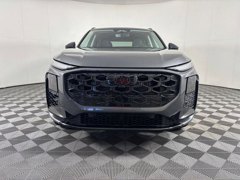 New 2026 Audi Q3 quattro 2.0T AWD/4WD image 3
