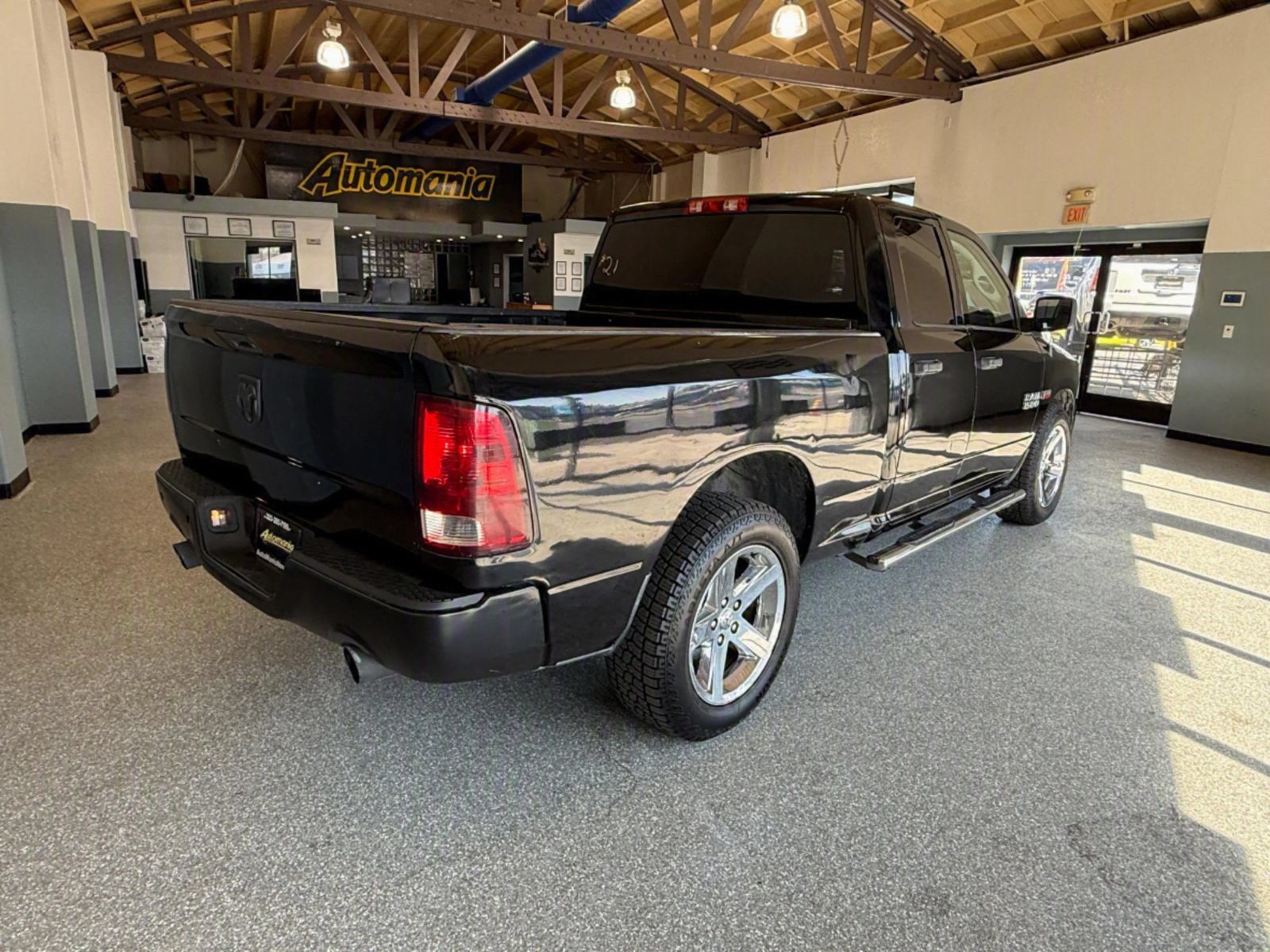 Used 2014 RAM 1500 Express RWD image 6