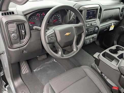 New 2026 Chevrolet Silverado 1500 Custom w/ LPO, Dark Essentials Package image 3