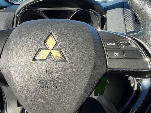 Used 2017 Mitsubishi Outlander Sport LE FWD image 29