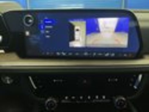 New 2026 Chevrolet Tahoe High Country w/ Sun And Tow Package AWD/4WD image 23