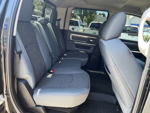 Used 2018 RAM 2500 Big Horn AWD/4WD image 28