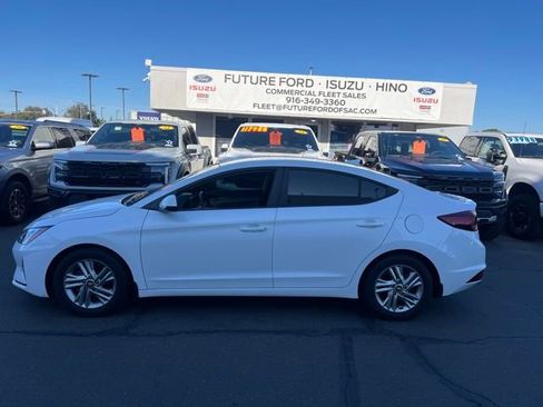 Used 2020 Hyundai Elantra SEL image 5