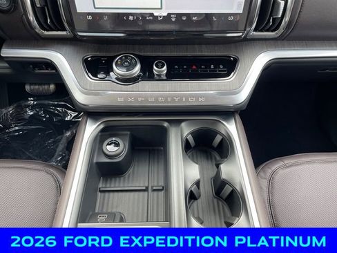New 2026 Ford Expedition Platinum image 11