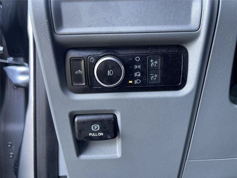 Used 2023 Ford F150 XLT AWD/4WD image 17