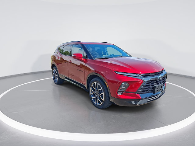 Used 2024 Chevrolet Blazer RS w/ Driver Confidence II Package AWD/4WD image 2