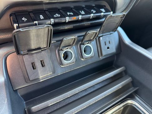 Used 2019 Chevrolet Silverado 3500 LTZ w/ Duramax Plus Package AWD/4WD image 28
