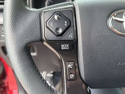 Used 2021 Toyota 4Runner TRD Off-Road Premium w/ Moonroof Package AWD/4WD image 22