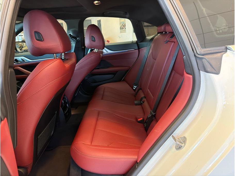 Used 2023 BMW i4 eDrive35 w/ Premium Package RWD image 13