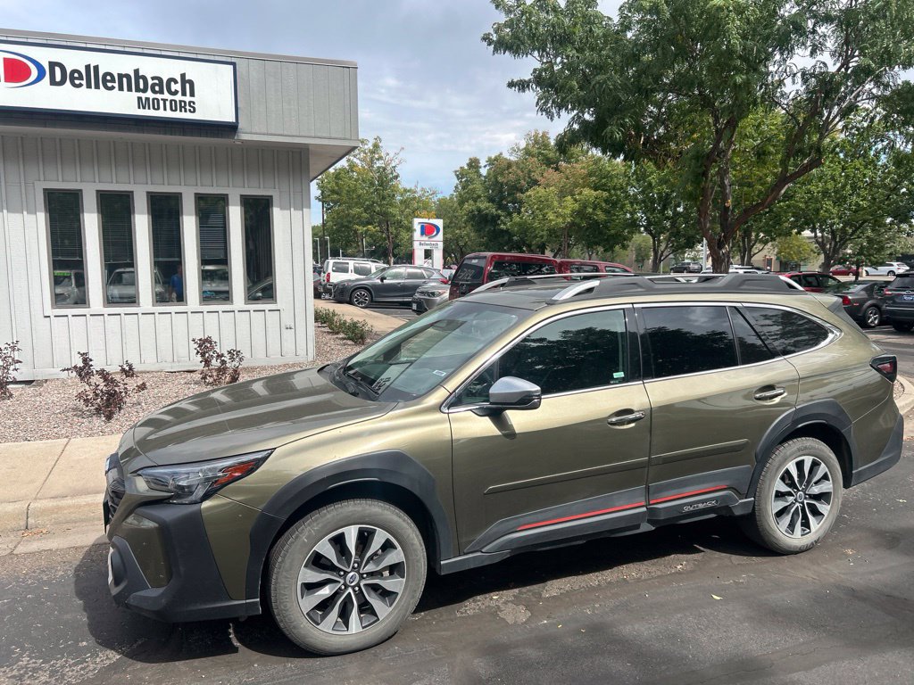Used 2024 Subaru Outback Touring XT AWD/4WD image 1
