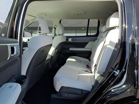 New 2026 Hyundai Santa Fe SEL image 12