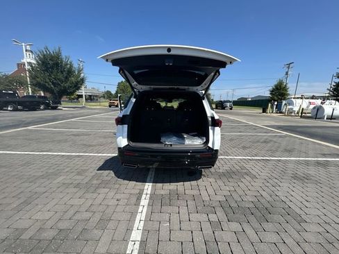 New 2026 Buick Enclave Sport Touring w/ Power Package image 43