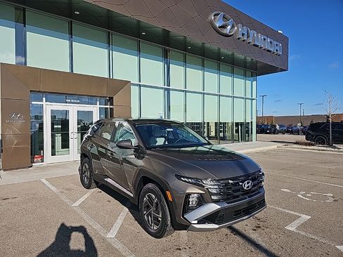 New 2026 Hyundai Tucson Blue SE image 7
