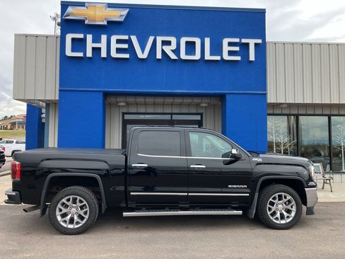 Used 2018 GMC Sierra 1500 SLT w/ SLT Premium Package image 8