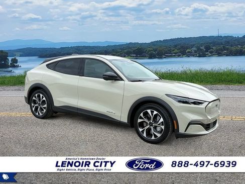 Certified 2025 Ford Mustang Mach-E Select w/ Comfort Package Lite AWD/4WD image 1