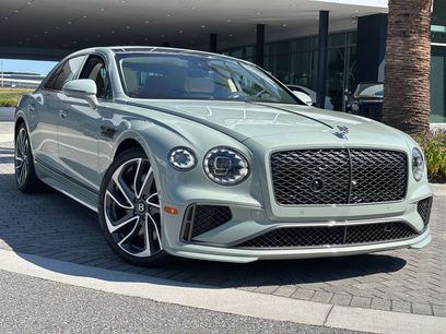 New 2025 Bentley Flying Spur Plug-In Hybrid