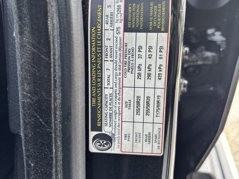 Used 2015 Land Rover LR4 HSE LUX image 39