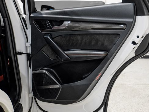 Used 2018 Audi SQ5 Premium Plus w/ S Sport Package image 55