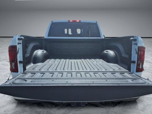 Used 2026 RAM 2500 Laramie AWD/4WD image 14