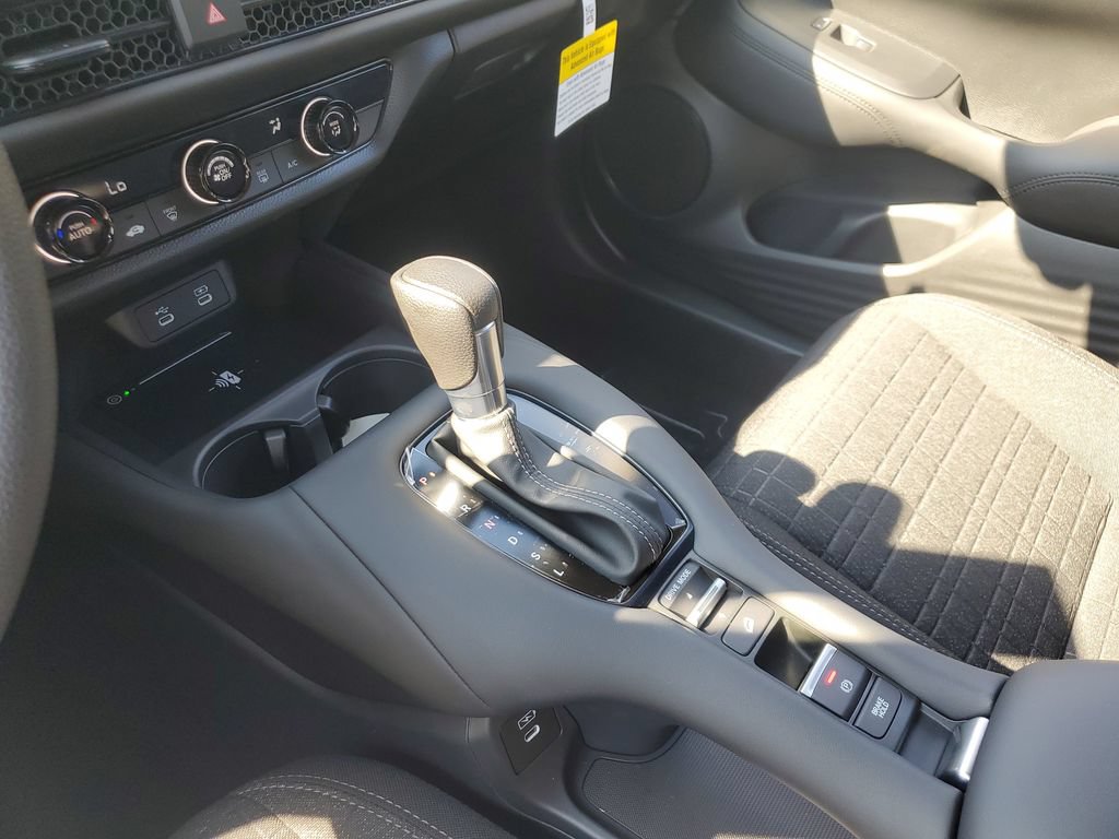 New 2027 Honda HR-V LX image 18