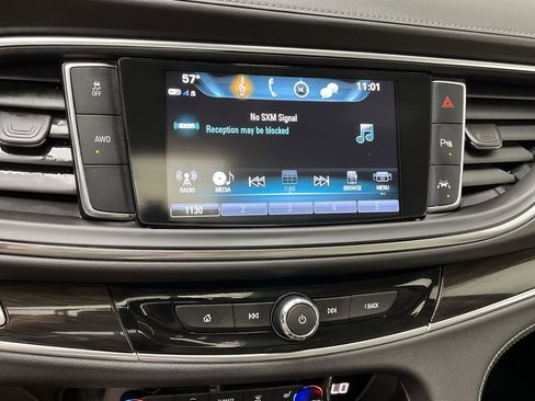 Used 2019 Buick Enclave Premium AWD/4WD image 20