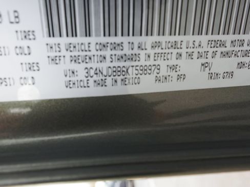 Used 2019 Jeep Compass Latitude w/ Popular Equipment Group image 14