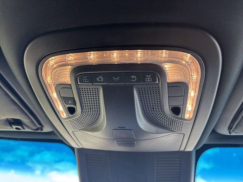 Used 2023 Mercedes-Benz Sprinter 3500 image 46