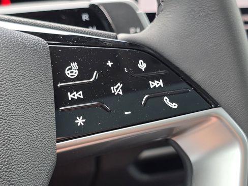 New 2026 Audi Q3 quattro 2.0T AWD/4WD image 12