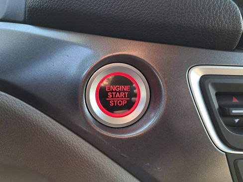 Used 2018 Honda Ridgeline RTL-T image 27