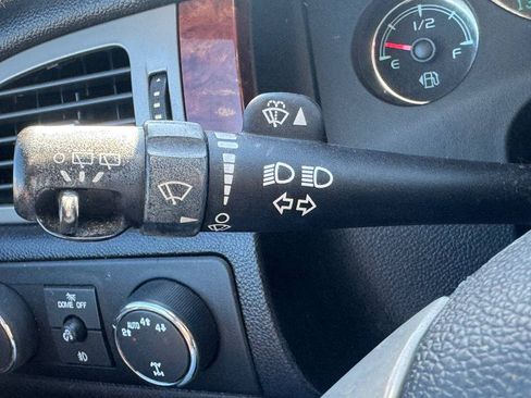 Used 2012 Chevrolet Tahoe LTZ image 17