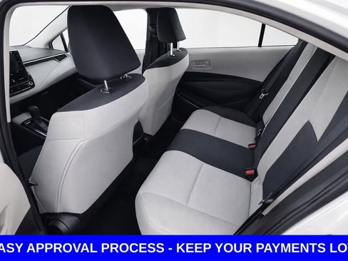Used 2024 Toyota Corolla LE image 16