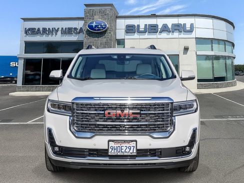 Used 2023 GMC Acadia Denali w/ Denali Technology Package AWD/4WD image 2