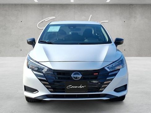 Certified 2025 Nissan Versa SR w/ Trunk Package image 18