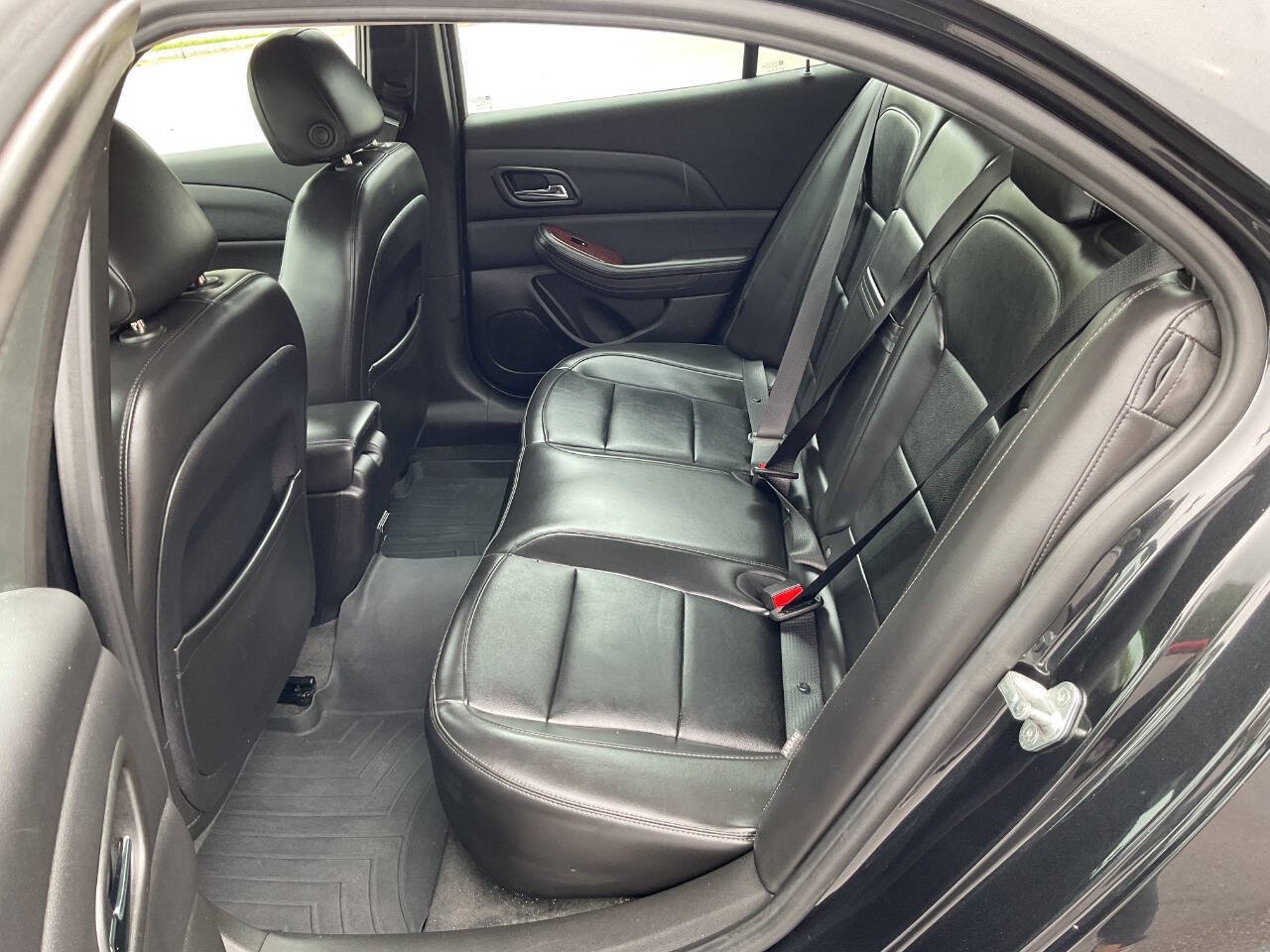 Used 2013 Chevrolet Malibu LTZ FWD image 27