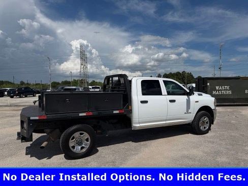 Used 2022 RAM 2500 Tradesman w/ Chrome Appearance Group AWD/4WD image 3
