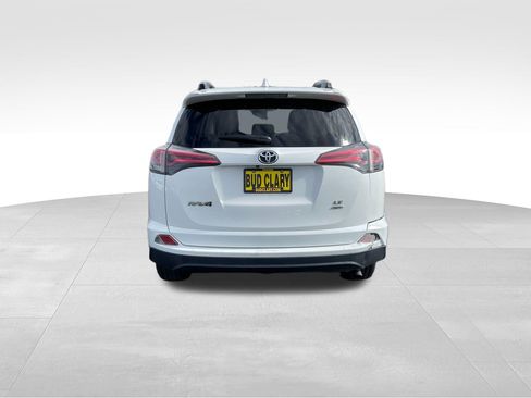 Used 2018 Toyota RAV4 LE w/ All Weather Liner Package image 5