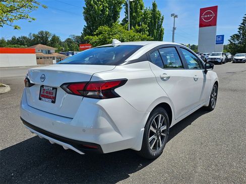 New 2025 Nissan Versa SV w/ Trunk Package image 3