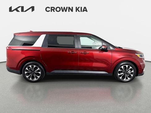 Certified 2024 Kia Carnival EX FWD image 4