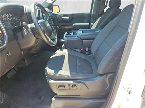 Used 2021 Chevrolet Silverado 1500 LT RWD image 15