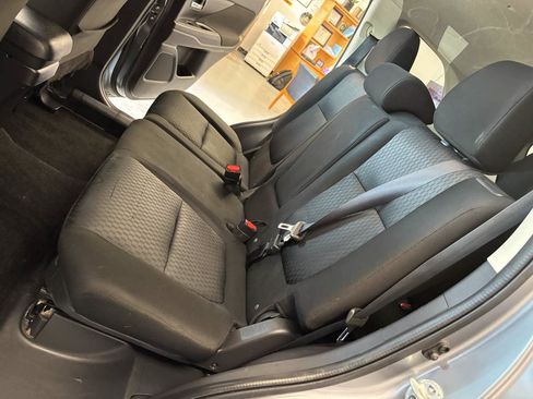 Used 2014 Mitsubishi Outlander ES FWD image 23