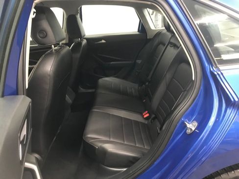 Used 2024 Volkswagen Jetta SE image 27