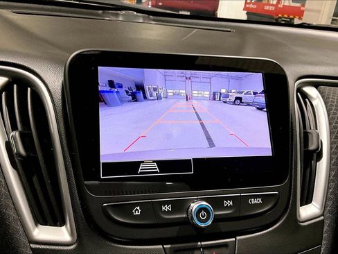 Used 2023 Chevrolet Malibu LT image 22