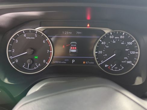 Used 2025 Nissan Rogue SV AWD/4WD image 30