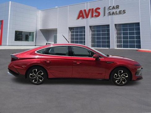 Used 2025 Hyundai Sonata SEL FWD image 5