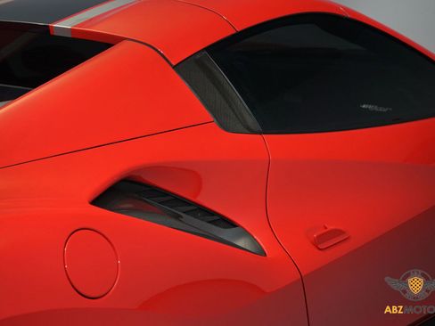 Used 2020 Ferrari 488 Pista Spider image 11