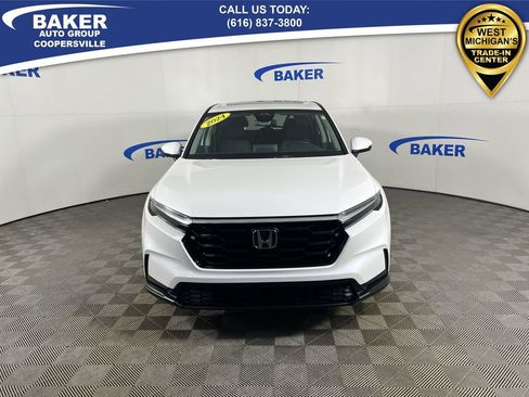 Used 2024 Honda CR-V EX image 3