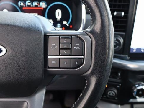 Certified 2022 Ford F150 Lariat w/ Equipment Group 502A High image 30